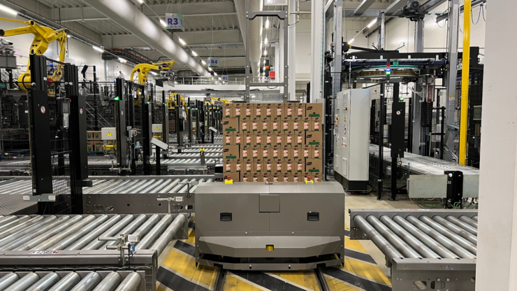 central robotic palletising system