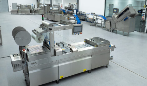 thermoforming packaging machine