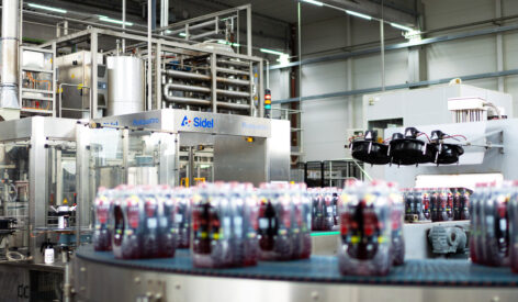 Hauser Weinimport’s pioneering aseptic PET packaging line from Sidel produces over 600 million bottles