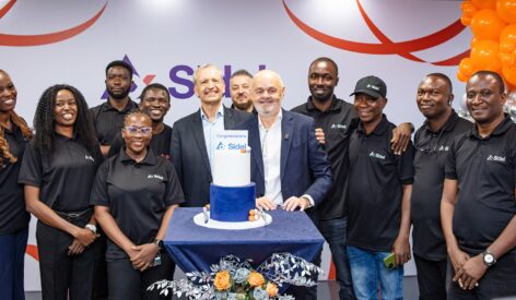 Clive Smith, Executive Vice President of Customer Management for the Asia, Oceania, and Africa (AOA Region), and Pietro Cassani, President and CEO at Sidel.