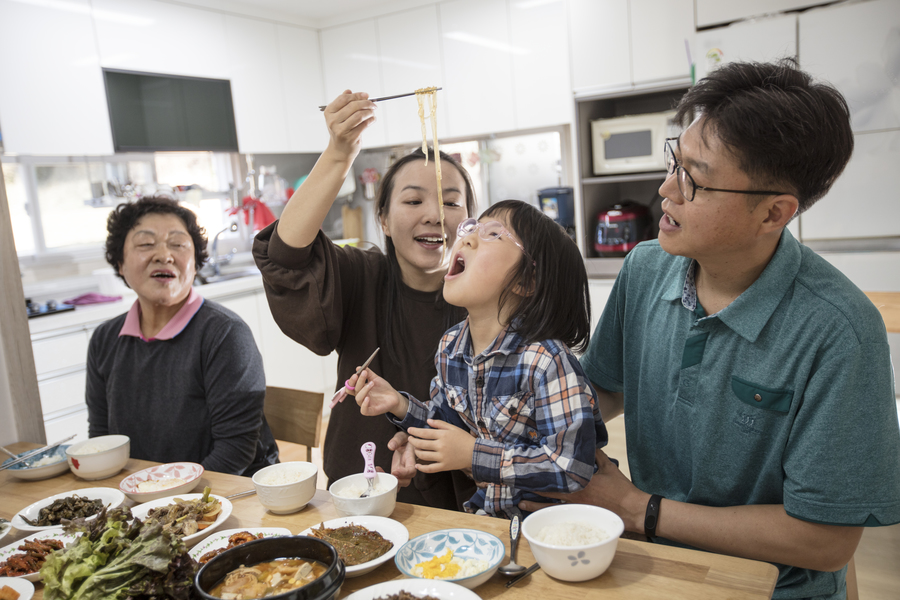 Photos taken for Cargill in South Korea at the family house in Pyeong-chang/